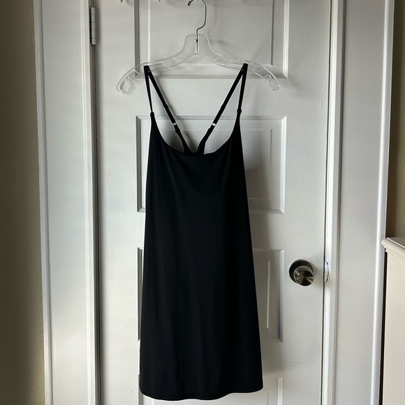 Amazon Dresses & Skirts - Sleeveless Mini Active Workout Dress